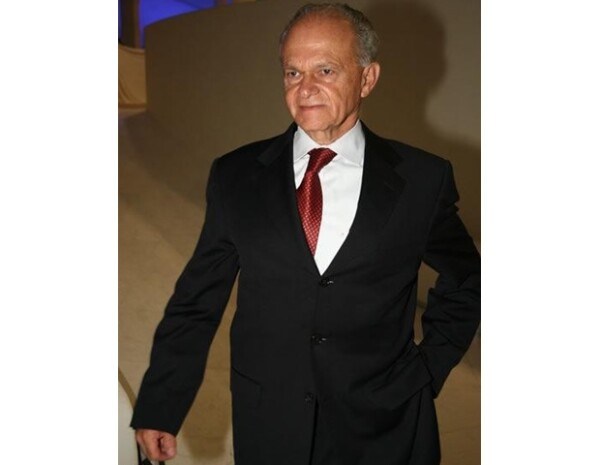 Alfredo Harp Helú.