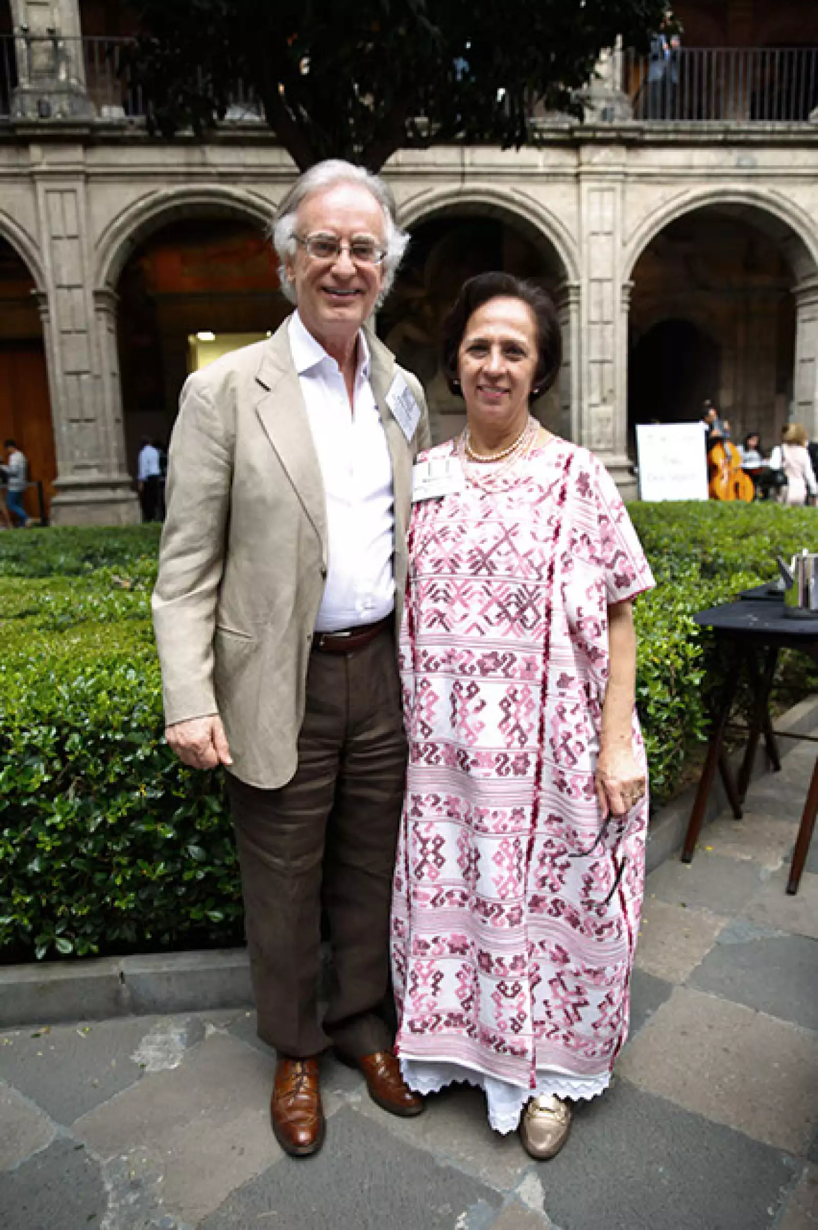 Julian Raby y Bertha Cea