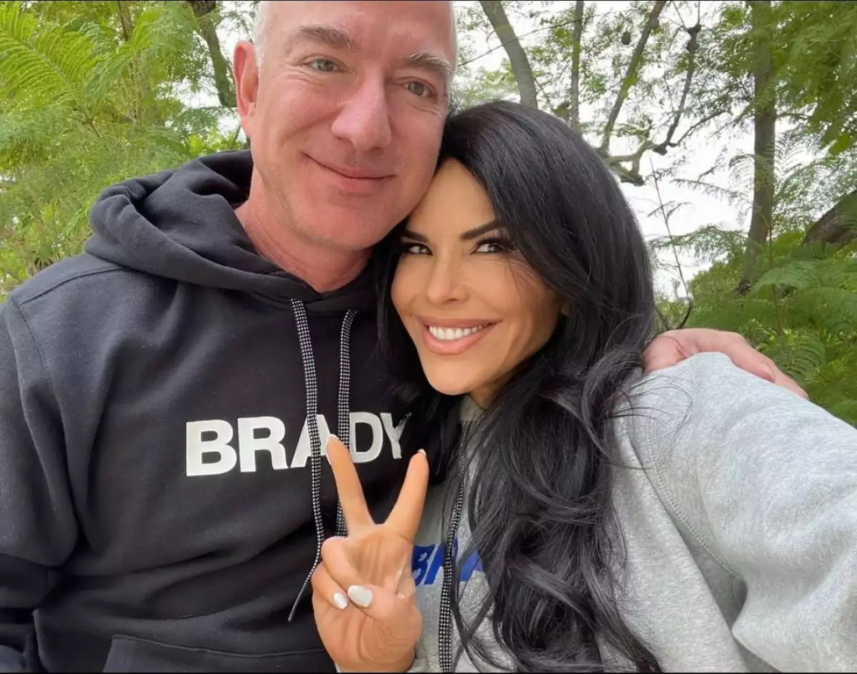Jeff Bezos y su novia Lauren Sánchez