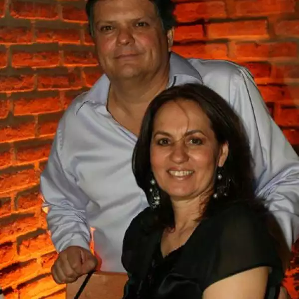 Inauguración un romano y dos ladrones