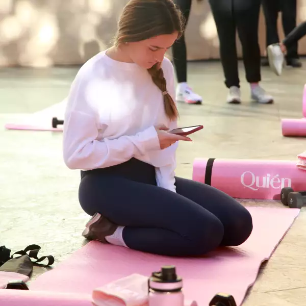 QUIÉN CON REN GÓMEZ