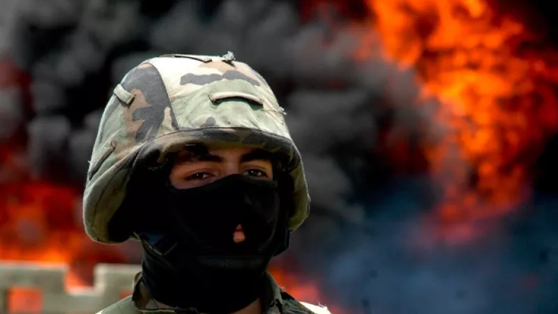ejercito quema marihuana, cocaina y seudoefedrina