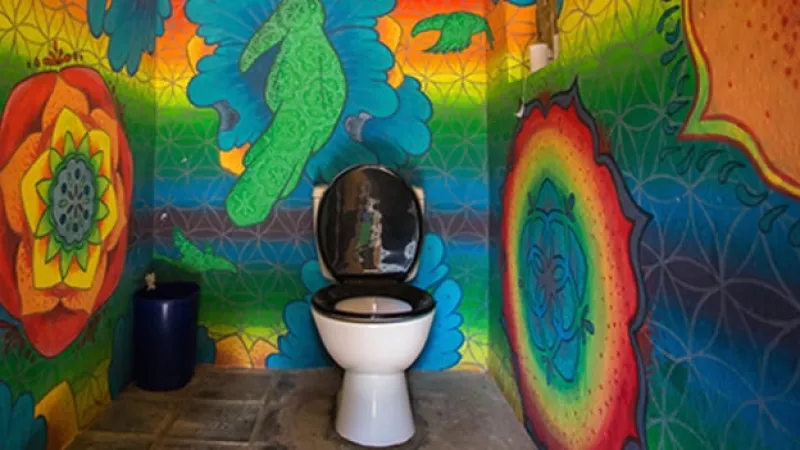 tasa de baño, retrete