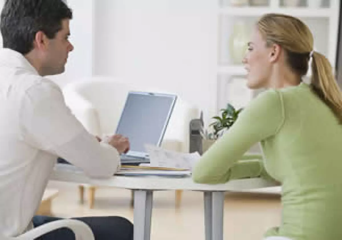 Antes de hacer una inversión, definan cuáles son las metas financieras en pareja. (Foto: Photos To Go)
