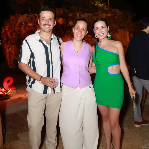 Gustavo Egelhaaf, Ana Lorena Pérez Ríos y Fátima Torre 