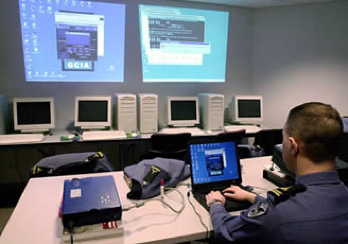 La falta de recursos provoca que las empresas descuiden el tema de la seguridad en los sistemas. (Foto: AP)