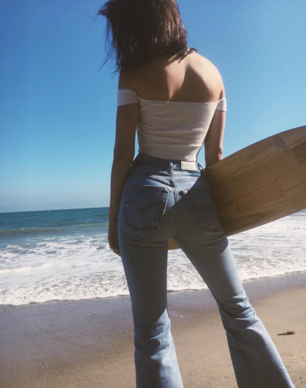 Off-the-shoulder