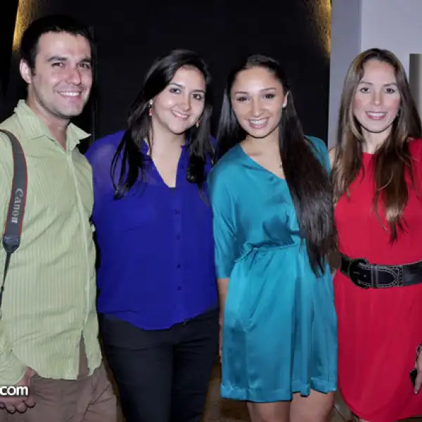 Max Alarcón, Gabriela García, Kathia Treviño y Claudia Depraect