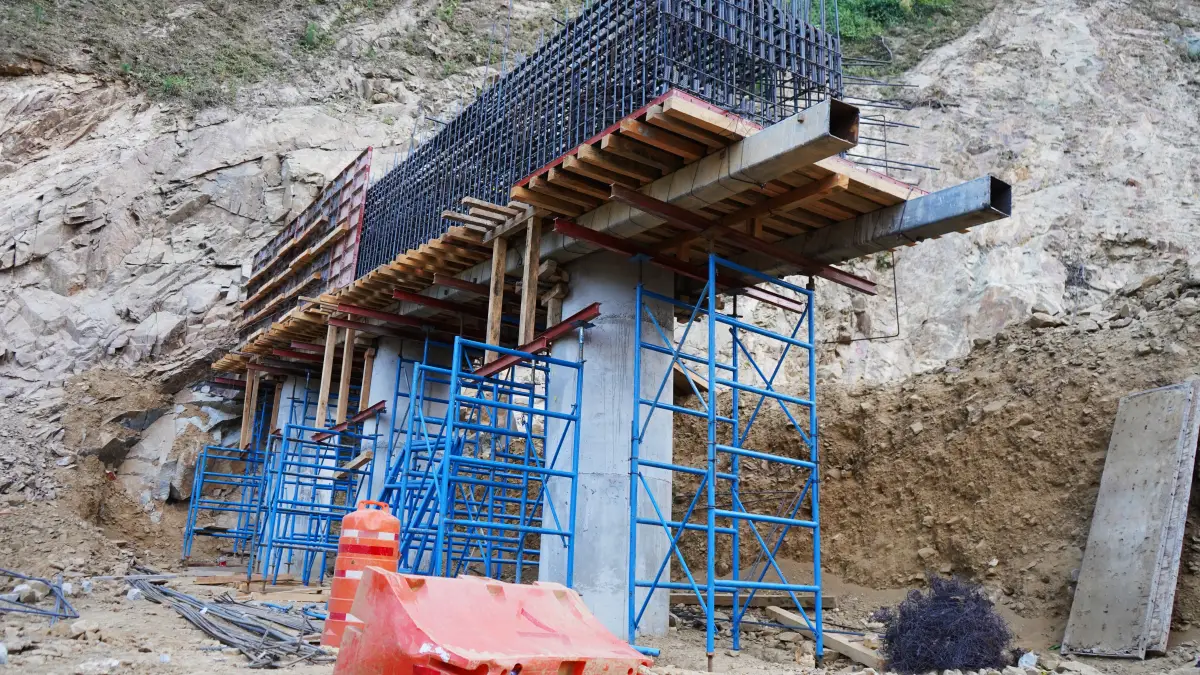 ¿Por qué tardó tanto la construcción de la autopista Oaxaca-Puerto Escondido?