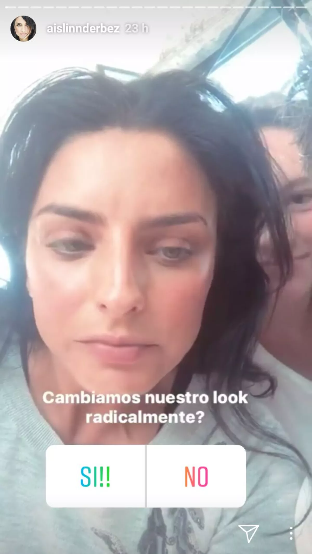Aislinn Derbez 