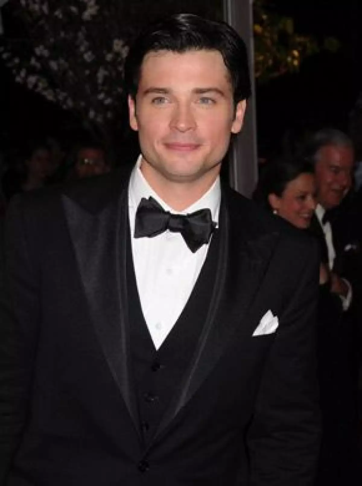 El actor que interpreta la vida de joven de `Clark Kent´ en la serie `Smallville´ cumple años y los festeja con la décima temporada de la producción televisiva.