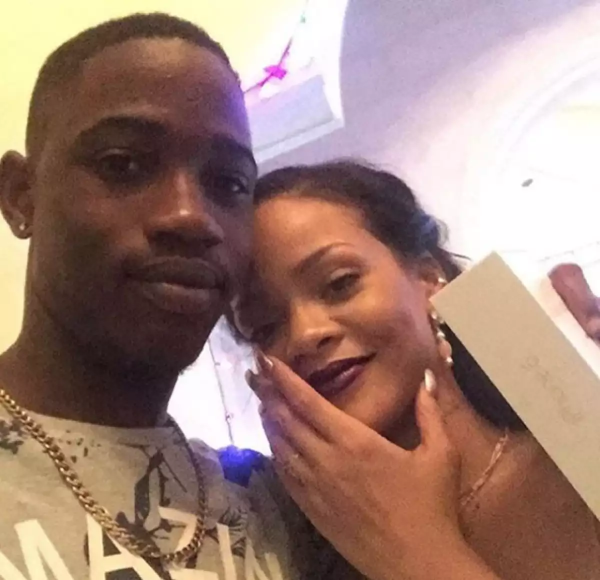 Tavon Kaiseen Alleyn, Rihanna