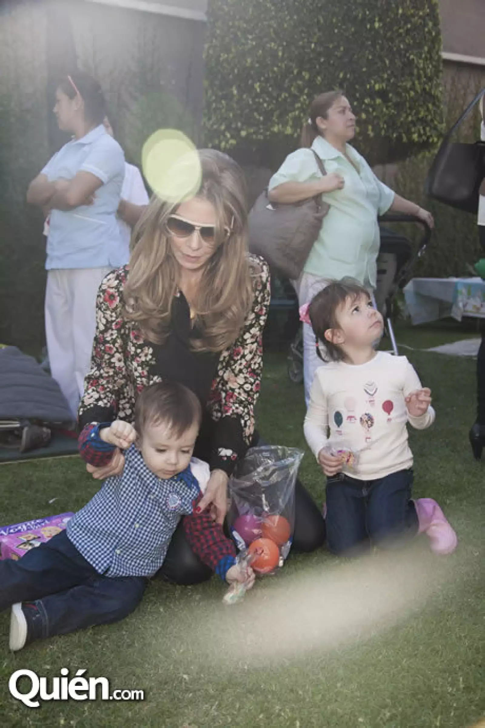 Manolo Fernández,Lily Fernández,Miranda Fernández