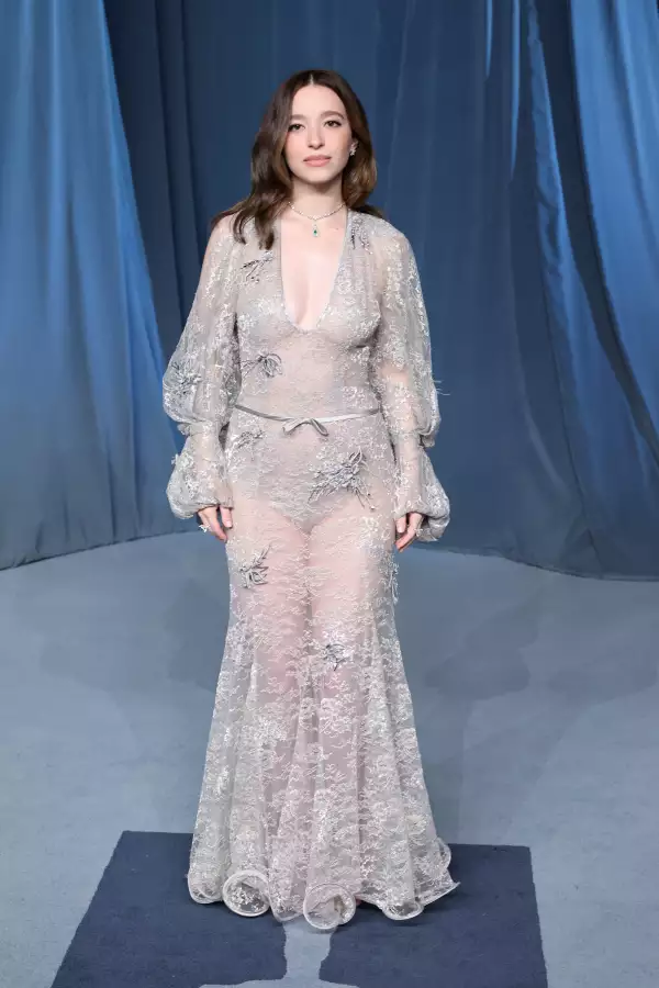 debuts-diseñadora-academy-museum-gala