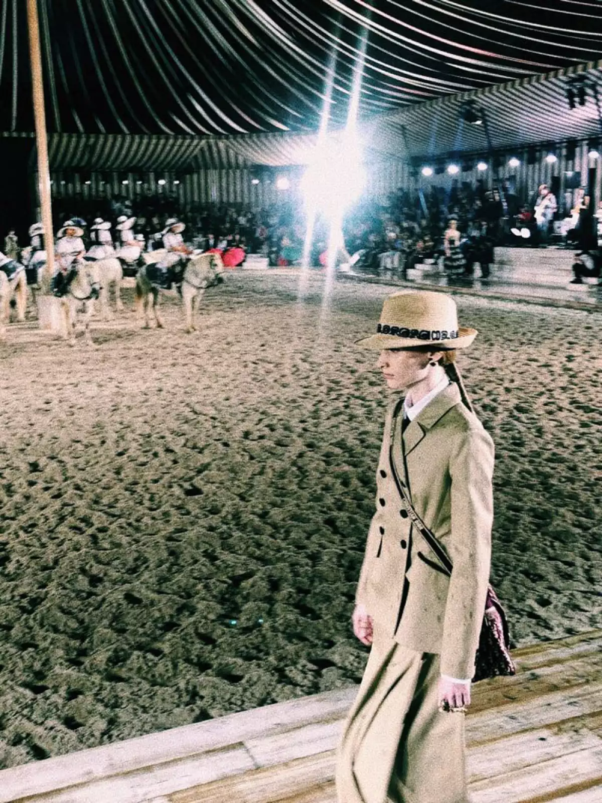 Dior-Resort-2019-01