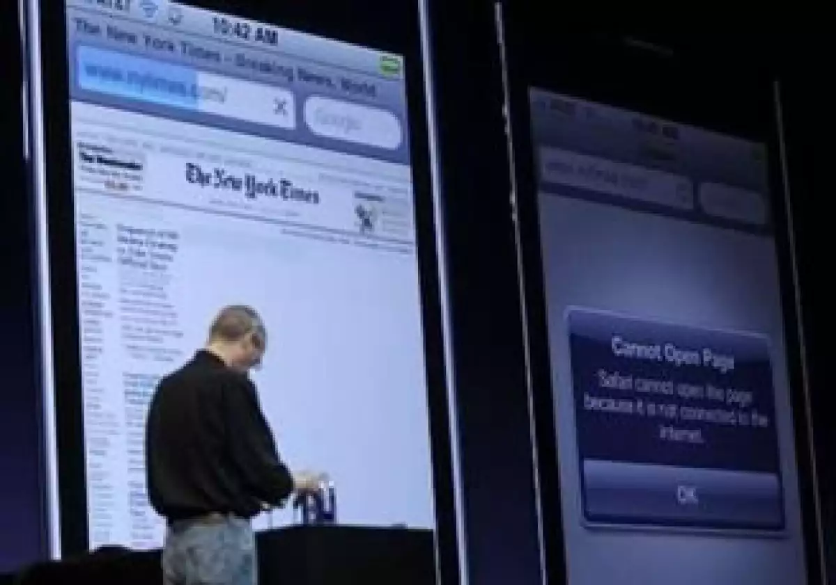 El iPhone 4 tuvo un problema para conectarse a la red a través de su Wi-Fi en su presentación. (Foto: Reuters)