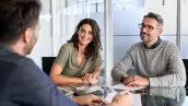 Elementos clave para construir entornos laborales saludables