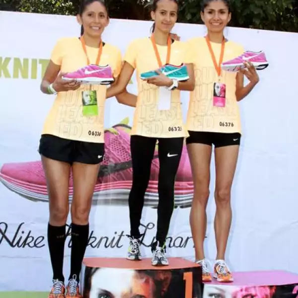 Patricia Retiz, Katya García Barrio y Alejandra Jacobo