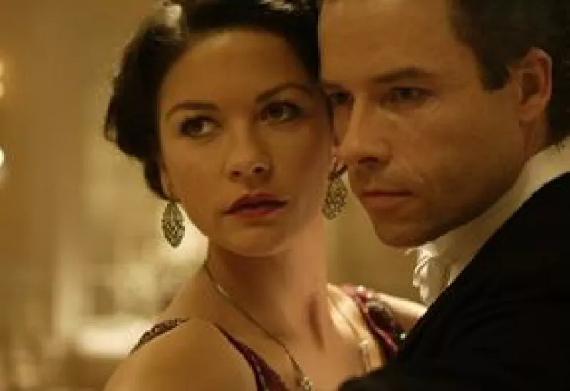 El gran Houdini es la película de Catherine Zeta Jones que cuenta la historia de un verdadero mago en busca de su pasado.