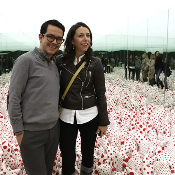 Manolo Caro, Laura Manzo