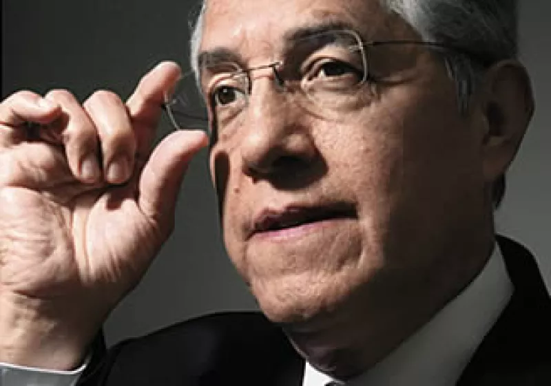 Adolfo Vélez, líder de la Asociación Nacional de las Casas de Empeño, está atento a los cambios. (Foto: Adán Gutiérrez)