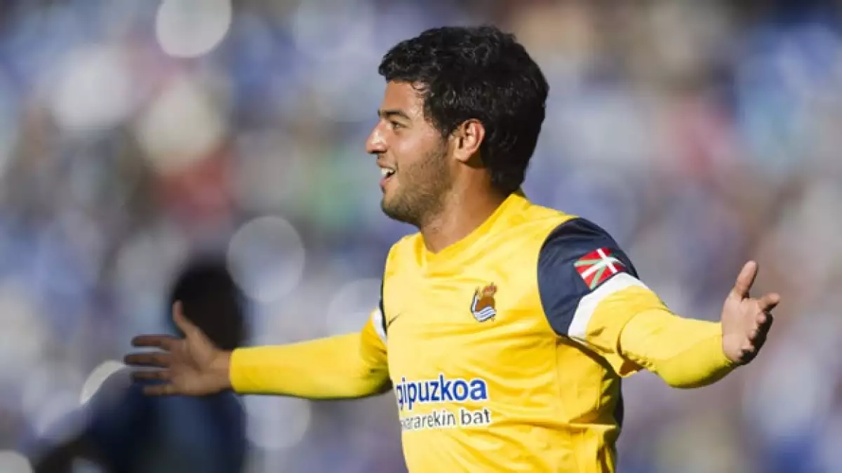 Carlos Vela celebra un gol