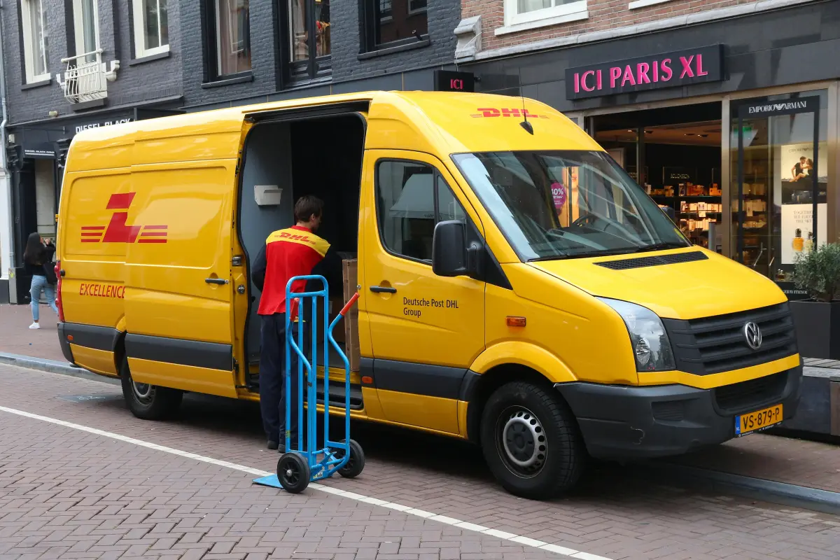 DHL empresa de logística