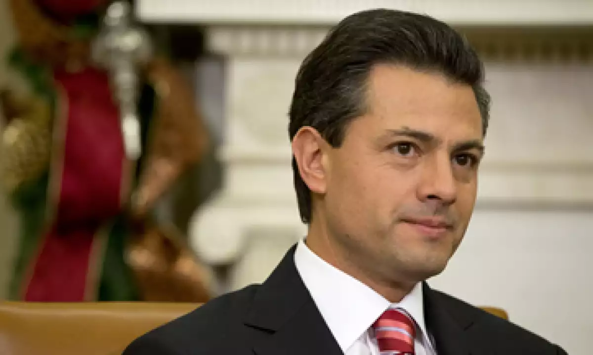 Enrique Peña Nieto deberá buscar la forma de apuntalar el crecimiento de la economía del país. (Foto: AP)