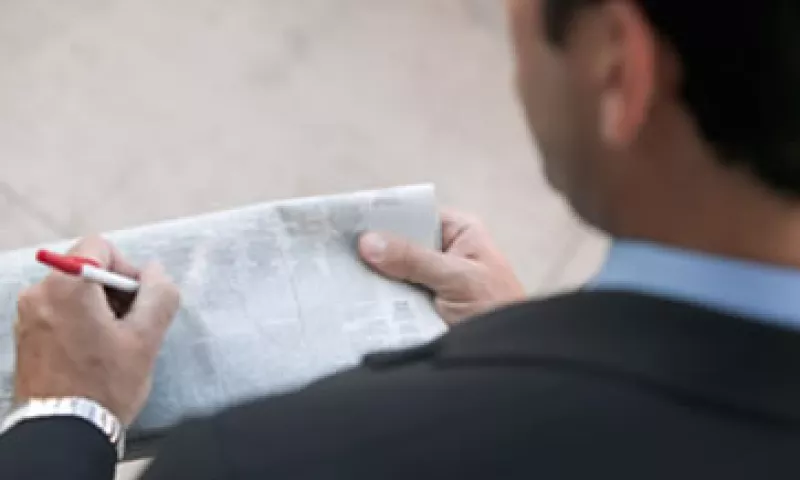 Contar con una oportunidad de trabajo se confirma como el tema de mayor angustia para los profesionistas.  (Foto: Archivo)