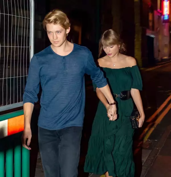 Taylor Swift y Joe Alwyn 