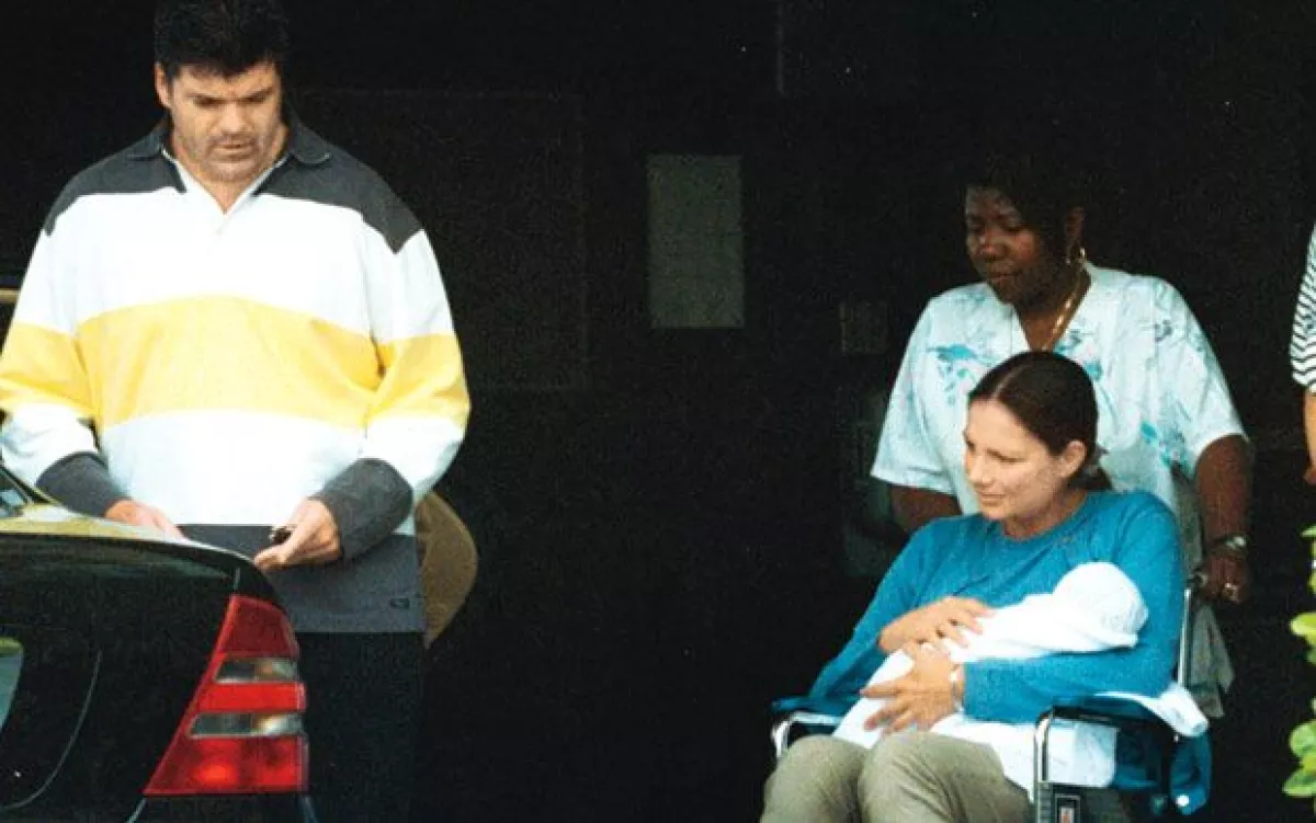 LLEGA LA CIGÜEÑA. En mayo de 2000 nació Paulina, la primera hija de la pareja que, un año más tarde, se casaría en LA.