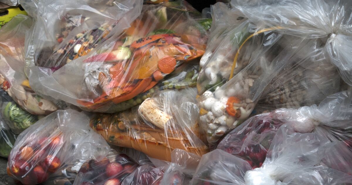 Süpermarketler atıklarını azaltır