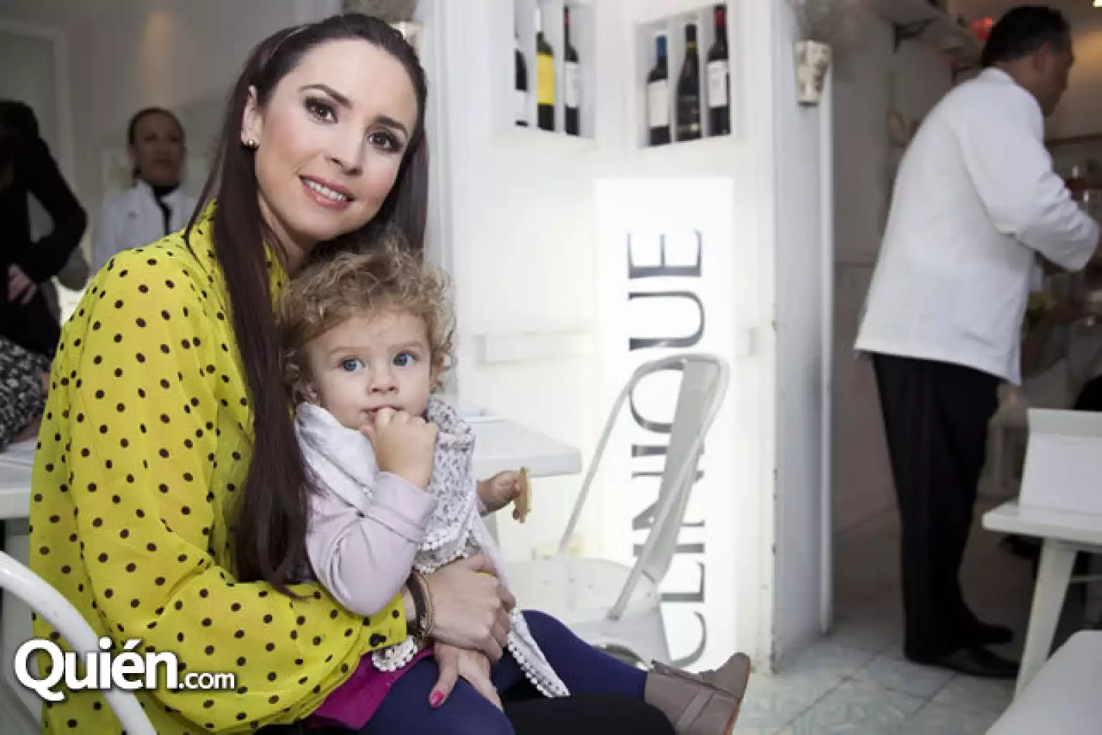 Andrea Torre,Victoria Villegas