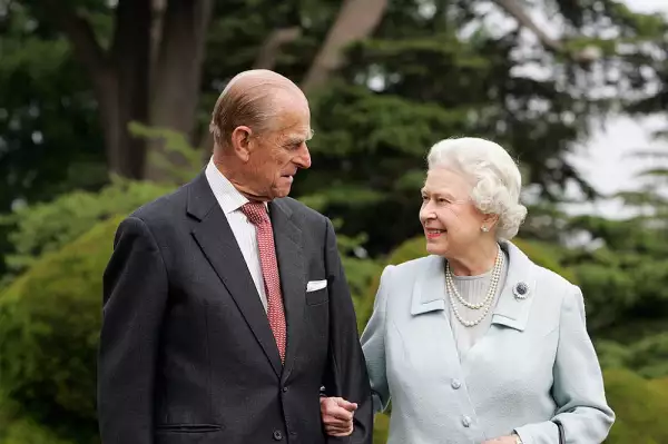 Duque de Edimburgo y la reina Isabel II
