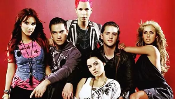 En entrevista con Televisa Espectáculos, el actor y cantante aseguró que ve imposible un reencuentro entre los ex integrantes de la agrupación que se hizo famosa con la telenovela de ‘Rebelde’.