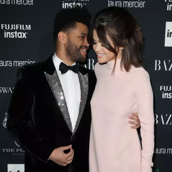 weeknd-selena.jpg