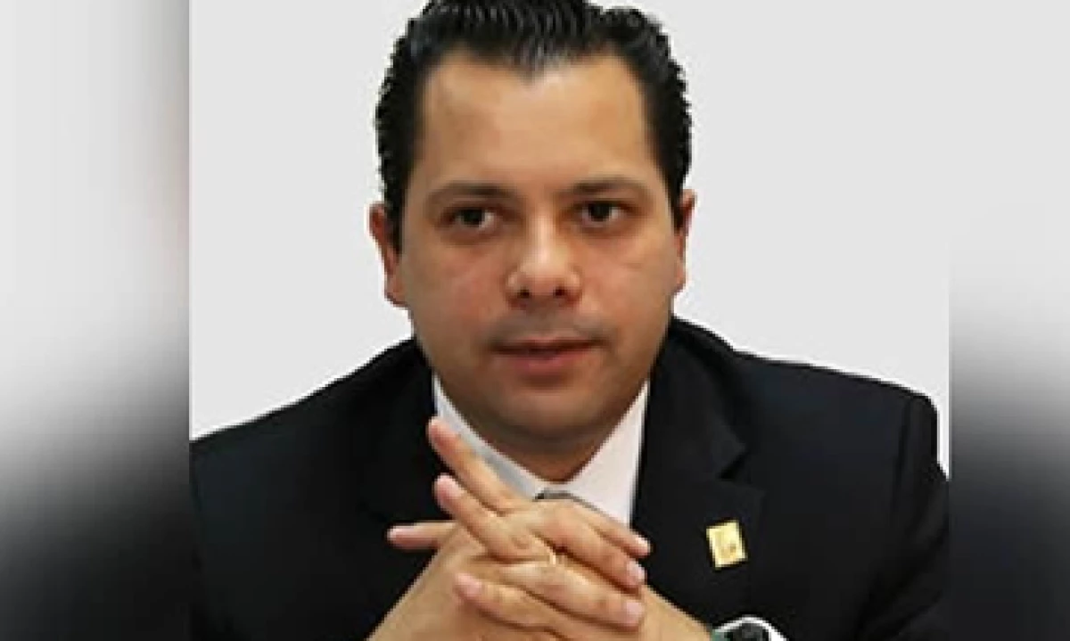 Ernesto De Lucas Hopkins es abogado por la Universidad del Noreste de Sonora. (Foto: Tomada de la página enriquepenanieto.com.)