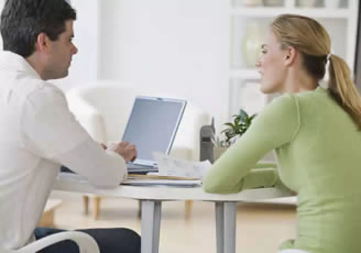 Antes de hacer una inversión, definan cuáles son las metas financieras en pareja. (Foto: Photos To Go)