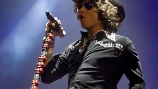 El cantante continuará con su gira `Consecuencias´, en nuestro país ofrecerá un primer concierto en Puebla para después trasladarse al Distrito Federal, su concierto final será en Acapulco.