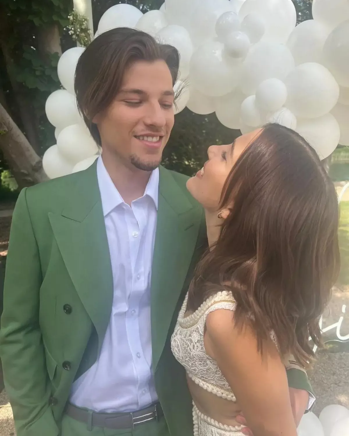 Millie Bobby Brown y Jake Bongiovi 