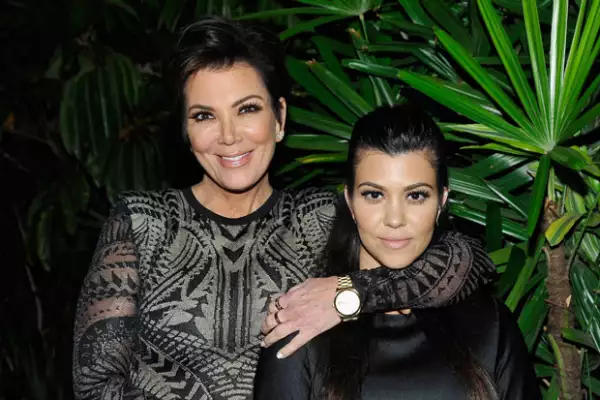 Kourtney convirtió a Kris en abuela cuando cumplió 54 años.