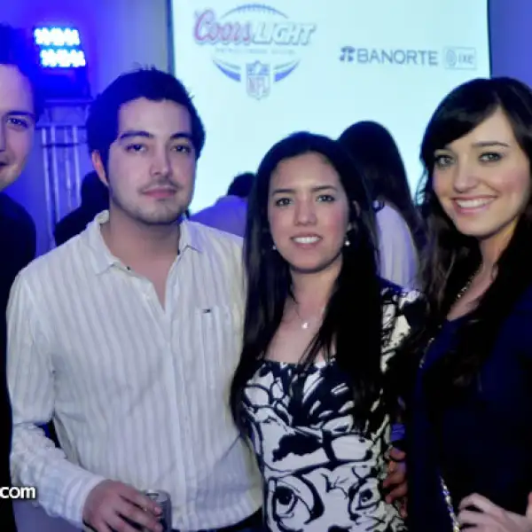 Oscar González, Víctor Valles, Ingrid Cinco e Yvette Alapizco