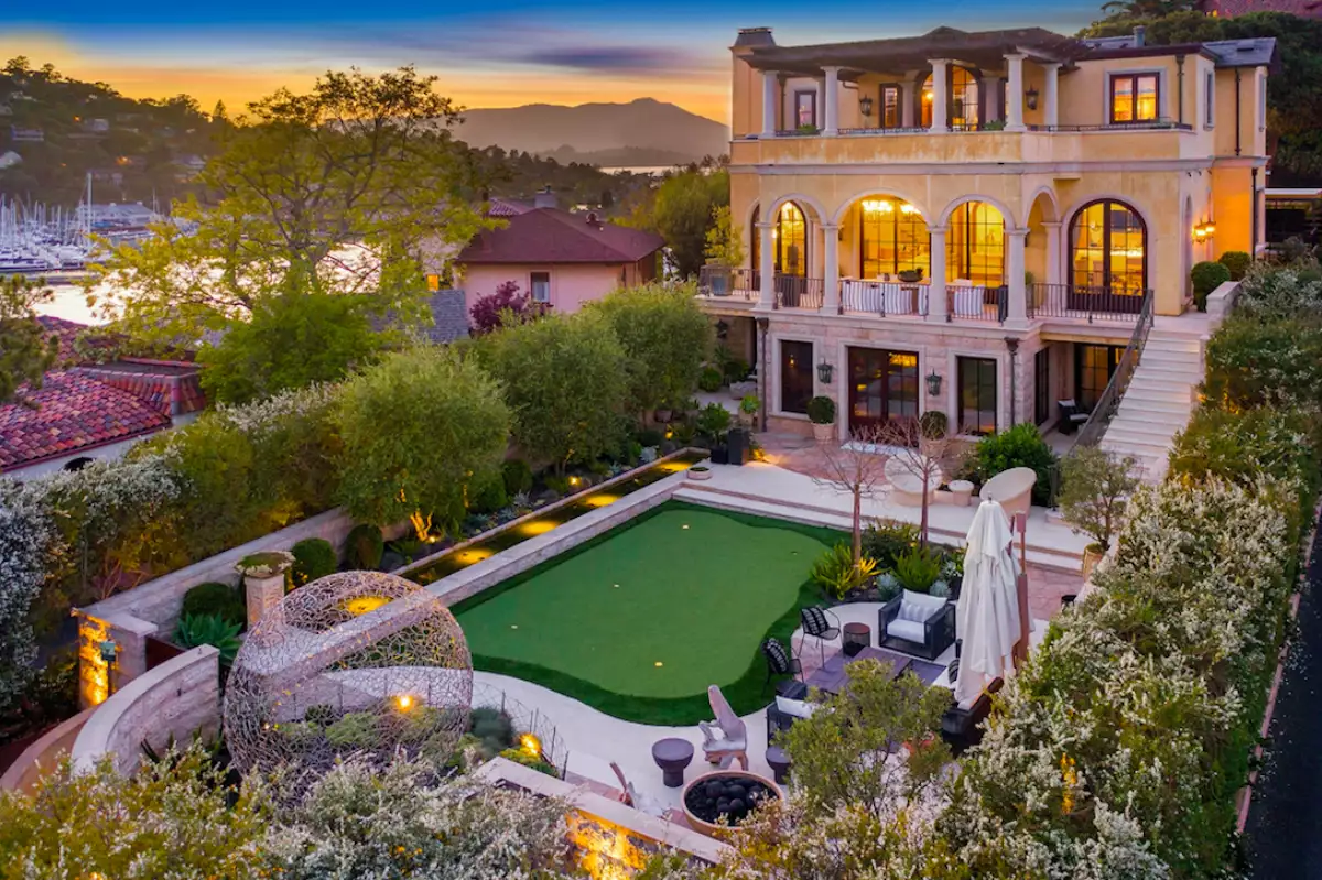 sotheby's-belvedere-fachada