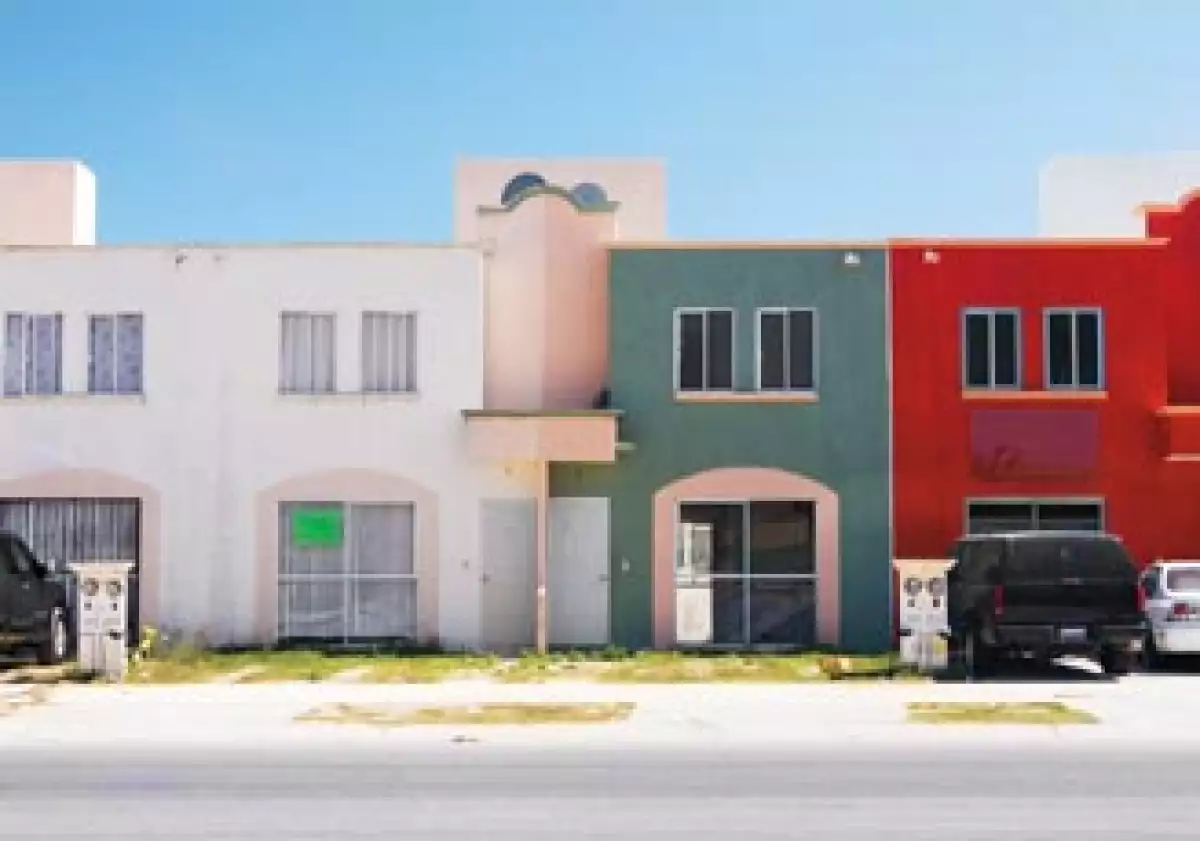 EL CAMINO. En 2008 inició el análisis de la propuesta para crear dimensiones mínimas aceptables para la vivienda económica. (Foto: Gunther Sahagún)