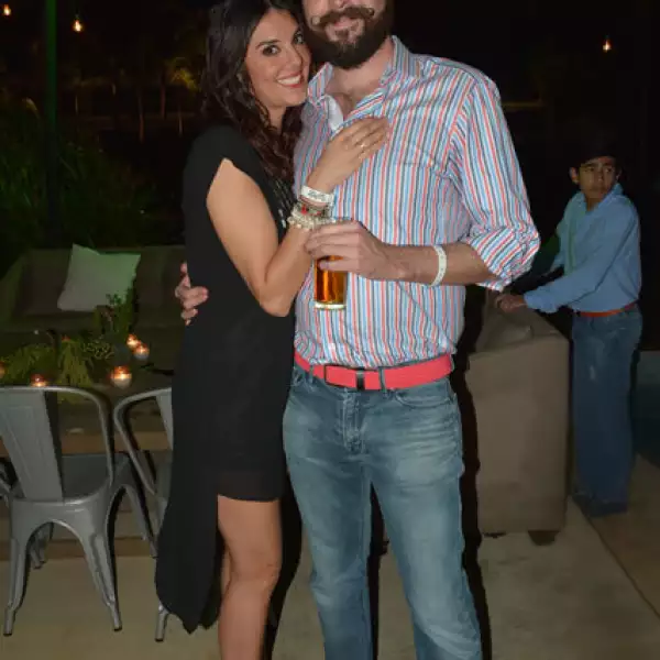 Ale Zayavera,Flavio Torres