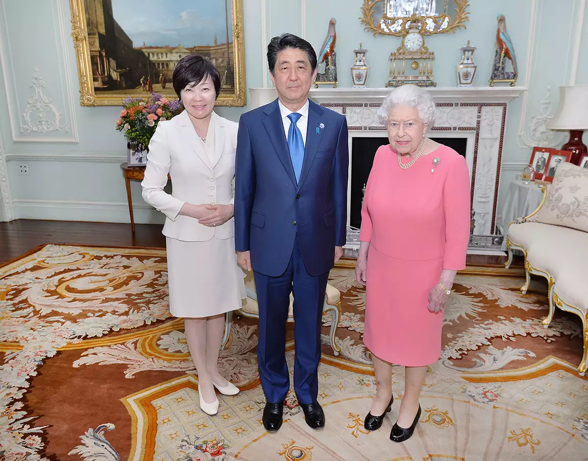 David Cameron Greets The Prime Minister Of Japan