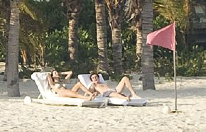 Desde finales de 2007, McCartney fue visto en varias ocasiones con Nancy y desde entonces su romance ha dado mucho de que hablar.