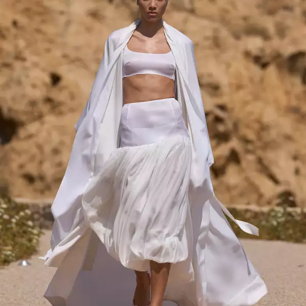Jacquemus PO S27 023.jpg