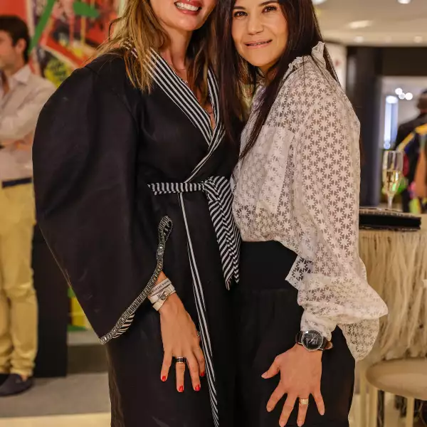 Martu Carrillo y Sandra Fernández.jpg