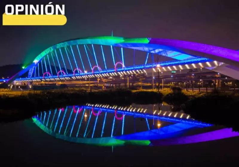 Puente iluminaci�n LED